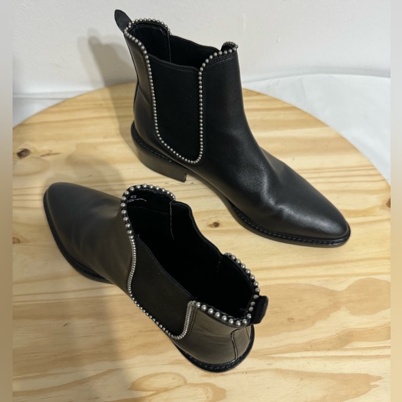 COACH - Picture 4 of 10